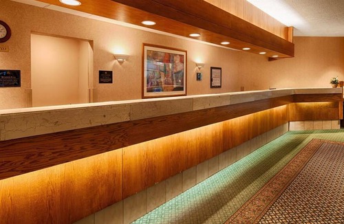 Marlborough Hotel | Best Western Royal Plaza Hotel and Trade Center
