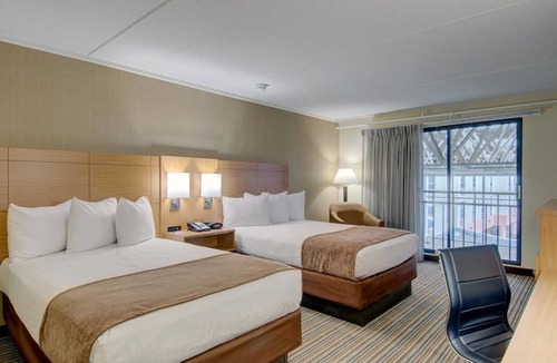 Marlborough Hotel | Best Western Royal Plaza Hotel and Trade Center