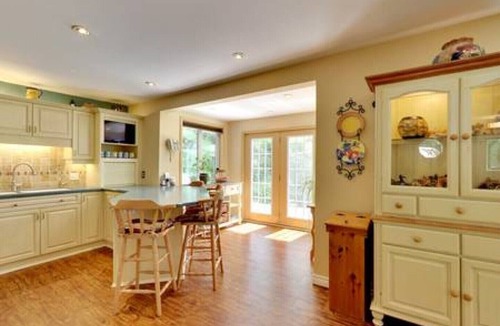 Cordova Mines Cottage | "Beyond Perfect" for large groups ~ Hot tub, Sauna
