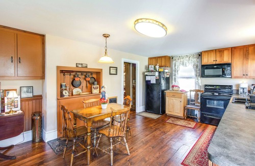 White Haven House | Biking Trails, Fishing, Parks & More! Poconos Home