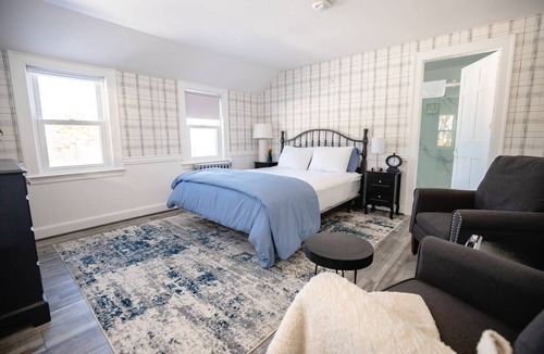 Francestown Hotel | Blue Bear Inn