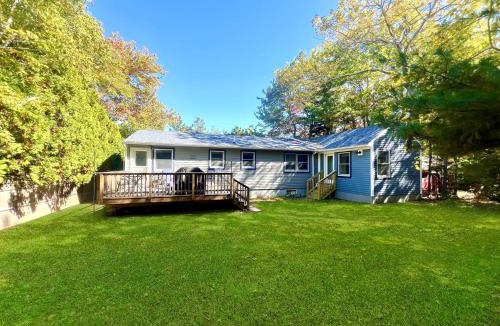 Otter Creek House | Blueberry Basecamp 98ft to Acadia! Hike from Home, AC, Deck, Near Bar Harbor