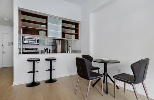 Chelsea Apartment | Blueground | Chelsea, rooftop, nr High Line