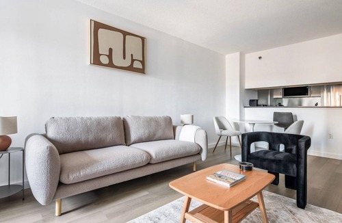 Downtown Boston Apartment | Blueground | Downtown, pool, nr Boston Common