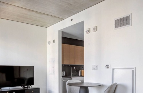 West Fens Apartment | Blueground | Fenway–Kenmore, rooftop, nr Fenway Park