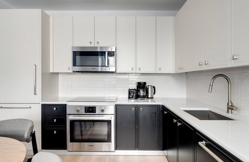 Morningside Heights Apartment | Blueground | Morningside Heights, fitness center, nr Riverside Park