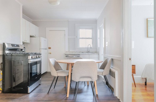 Neighborhood Nine Apartment | Blueground | Neighborhood Nine, view, nr Harvard