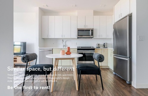 Newtonville Apartment | Blueground | Newtonville, view, nr Crystal Lake