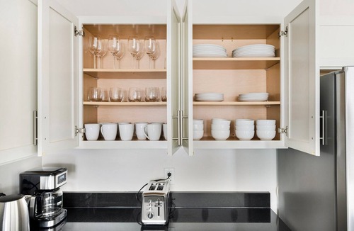 North Cambridge Apartment | Blueground | North Cambridge, fitness center, nr Alewife Park