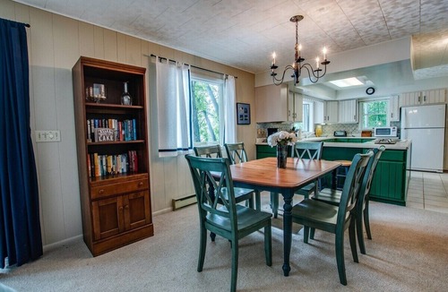 Town of Jerusalem House | Bluff`s Charm 3 bedroom lake home on Keuka Lake