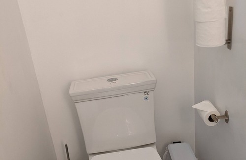 Downtown Toronto Condo | Bohemian Brownstone Apartment in Downtown Toronto