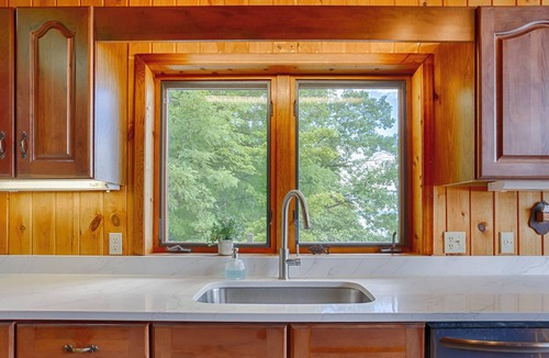 Town of Jerusalem House | Bolton Landing on the Bluff: Breathtaking Keuka Lake Views!