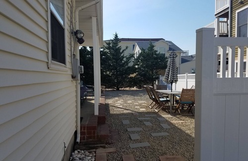 Beach Haven House | BOOK NOW! Due to recent cancellations Aug 8-15 and Aug 22-29 avail!