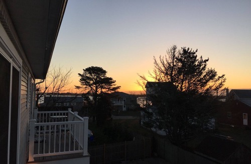 Misquamicut Condo | Book now for Summer 2026! Great Location! Beach Parking Pass!