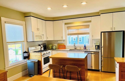 Stonington Apartment | Borough Adventures and Mystic Fun
