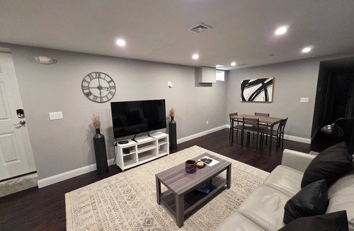 West Codman Hill - West Lower Mills Apartment | Boston's Finest New Renovated Apartment