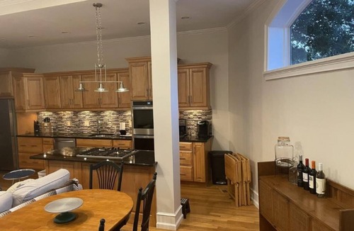 Dorchester Apartment | Boston Spacious Apartment with private outdoor patio