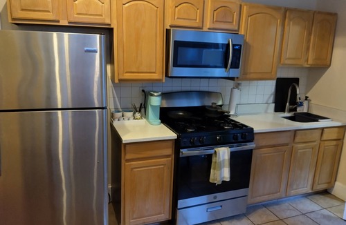 Midtown Village House | boutique 1bed queen center city