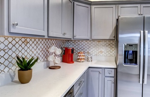The Hill Apartment | Brand New Home Close To Yale!