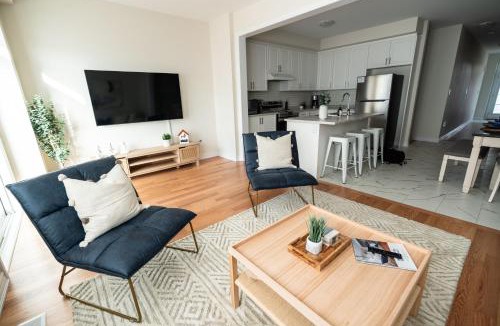 Thorold House | BRAND NEW home minutes from Niagara Falls.