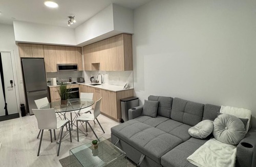 Glen Abbey Apartment | Brand New, Move-In Ready space. Prime Location: Oakville