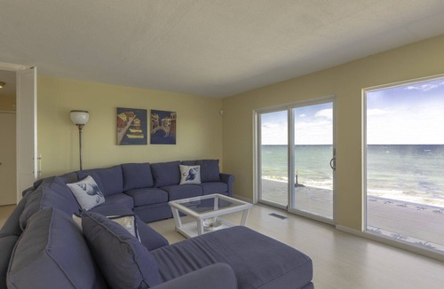 Clearwater Beach House | Breath-Taking Contemporary Escape on Tip of Hog Creek Point w/ 190-Degree...
