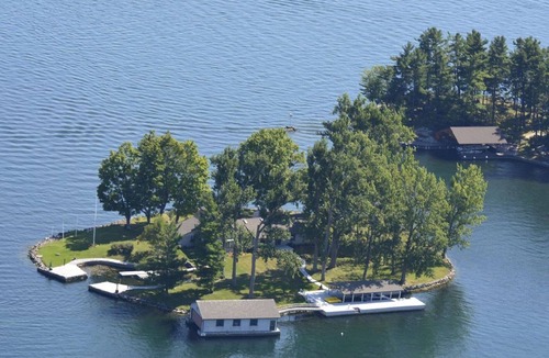 Alexandria Bay House | Breath Taking View on the Beautiful St. Lawrence River