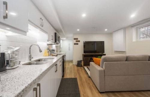 Pickering House | Bright Basement Home|Family-Friendly 3BR Retreat