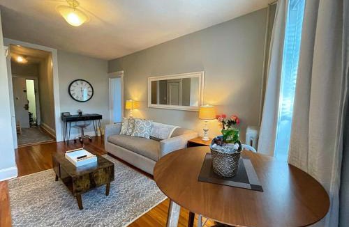 Cleveland Circle Apartment | Bright City-View Stay by Public Transport