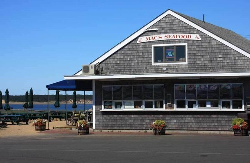Wellfleet Cottage | Bright & Updated Cottage Across the Street from Beach