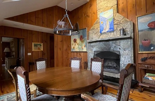 Peru House | Bromley Farm ski house