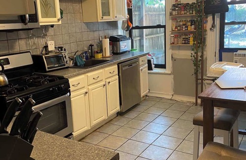 Bedford-Stuyvesant Apartment | Brooklyn Garden Apartment