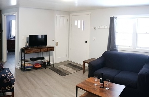 Readsboro Cottage | Brookside cottage near the mountains and outdoor recreation
