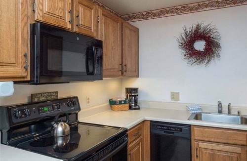 Sunday River Area Condo | Brookside I A-408 - Sunday River Slopeside Condominium