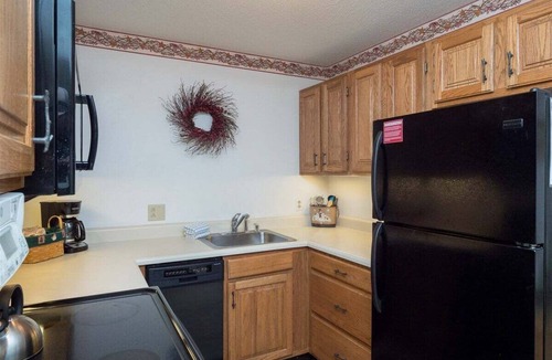 Sunday River Area Condo | Brookside I A-408 - Sunday River Slopeside Condominium