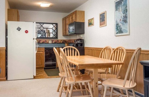 Sunday River Area Condo | Brookside I B-406 - Sunday River Slopeside Condominium