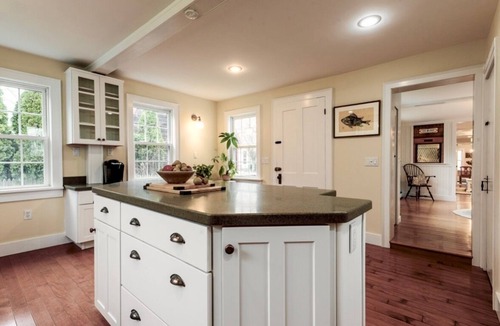 Stonington House | Brookside- Kayakers Dream in Historic Old Mystic. Few minutes drive to Mystic