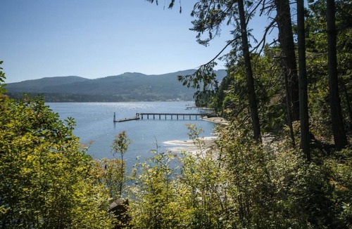 Sequim Hotel | Budget-Friendly Accommodations with Free Parking, Wifi, and Pool