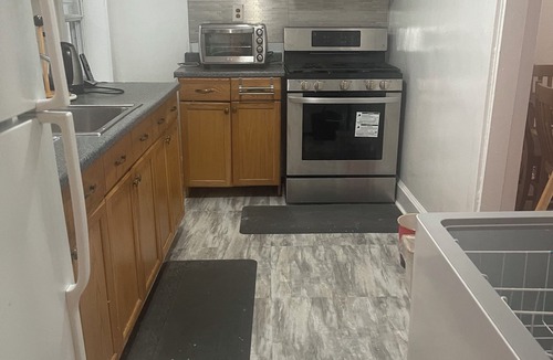 New Rochelle Apartment | Budget Smart, Tranquil, stylish & practical furnished apartment away from home