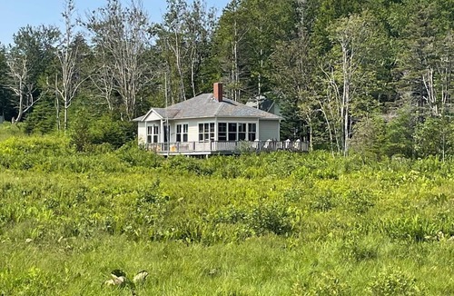 Islesford House | Bunkers Cove Cottage