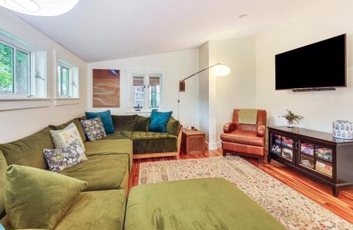New North End House | Burlington Escape By Lake Champlain & Bike Path