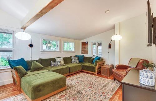 New North End House | Burlington Escape By Lake Champlain & Bike Path