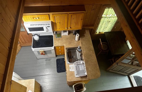 South China Cabin | Cabin China Lake