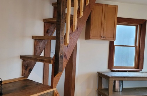 Putney Cabin | Cabin Retreat in Southern Vermont