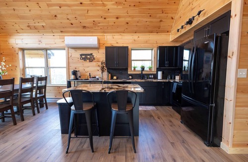 Davenport Cabin | Cabin w/Treehouse Views, Epic Game Room & Hot Tub