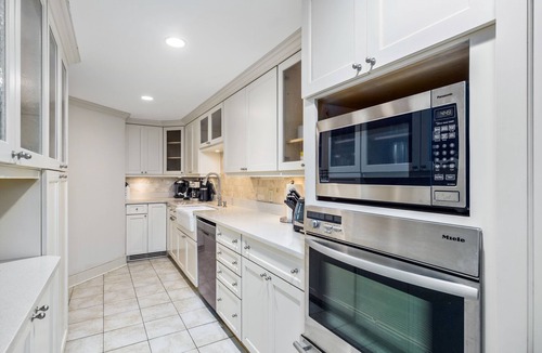 Washington Depot House | "Calhoun 5BR" BEST TOWN-WASHINGTON, NYC 2Hrs POSHPADSCT Pool,Views, Restaurants