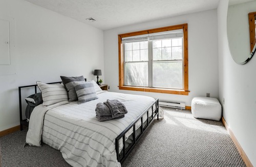 Tannersville Cabin | Camelback Mtn Cabin w/ views near slopes