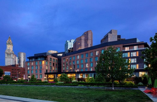 Government Center Hotel | Canopy By Hilton Boston Downtown