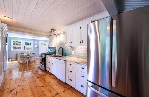 Falmouth Cottage | Cape Cod Cottage Retreat - Walk to Beaches, Ferry, Bike Paths & Downtown Shops!