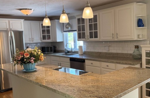 Bass River House | Cape Cod Escape –Short walk to a beautiful ocean family friendly beach!